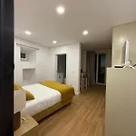 Apartment In Real